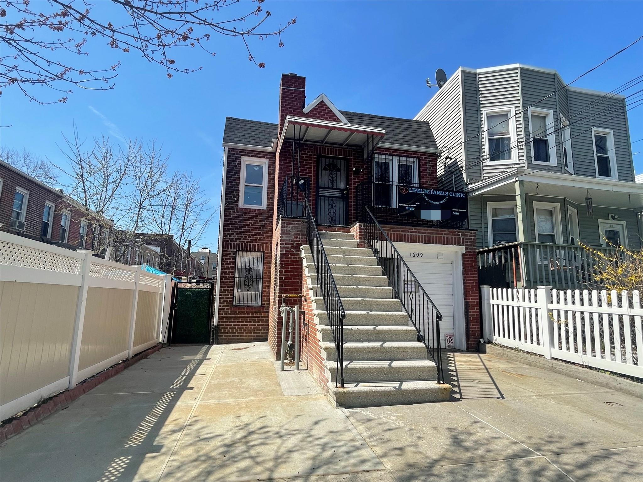 Property for Sale at Colden Avenue, Bronx, New York - Bedrooms: 4 
Bathrooms: 2  - $890,000