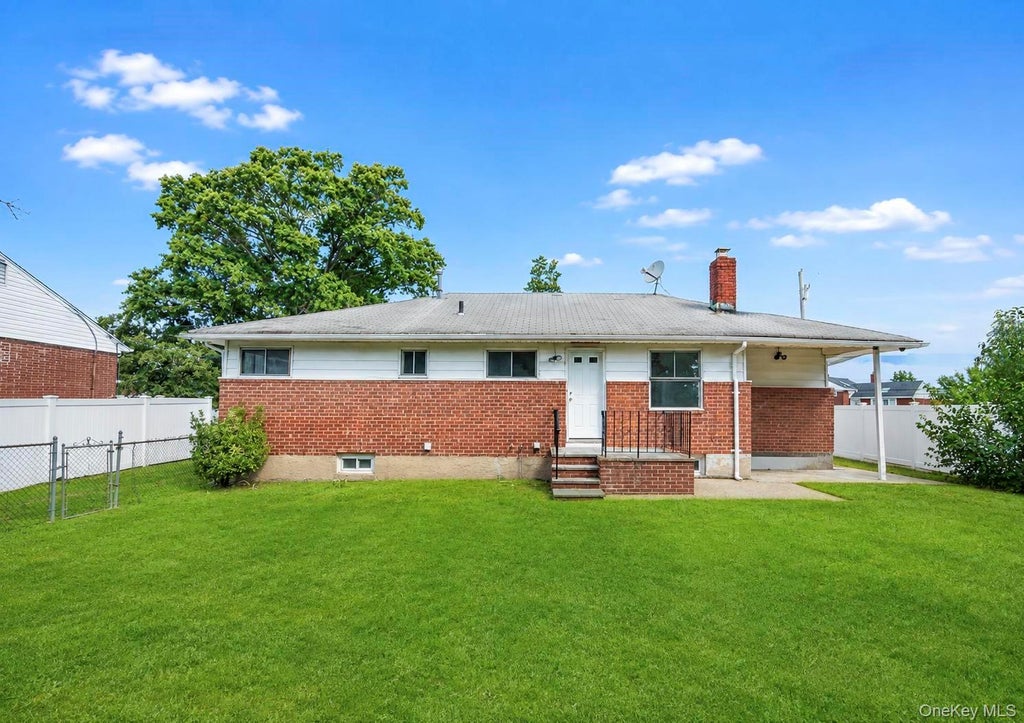 Photo of 71 6th Street, Hicksville, NY 11801 (MLS # 1042884)