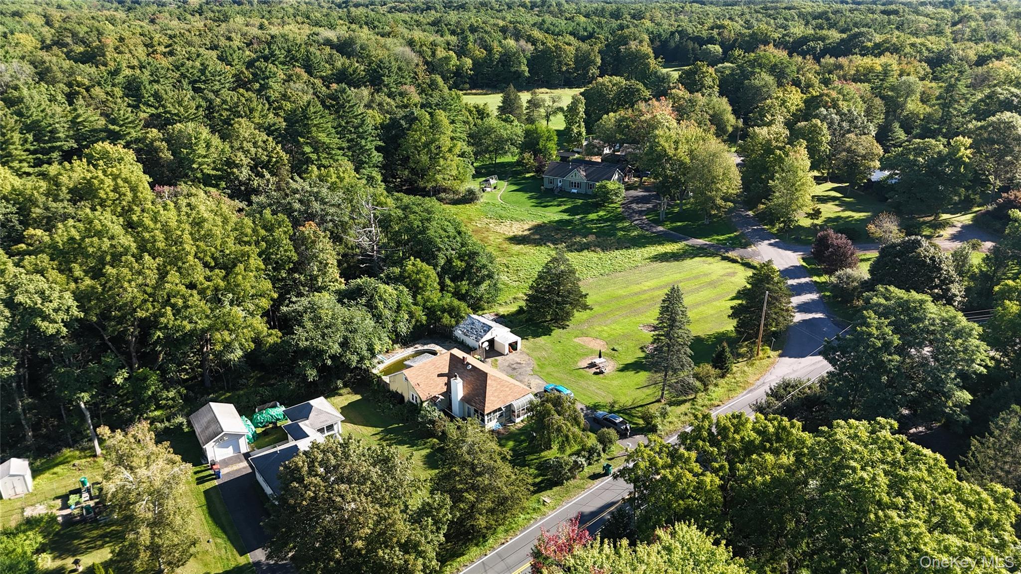 146 W Saugerties Road