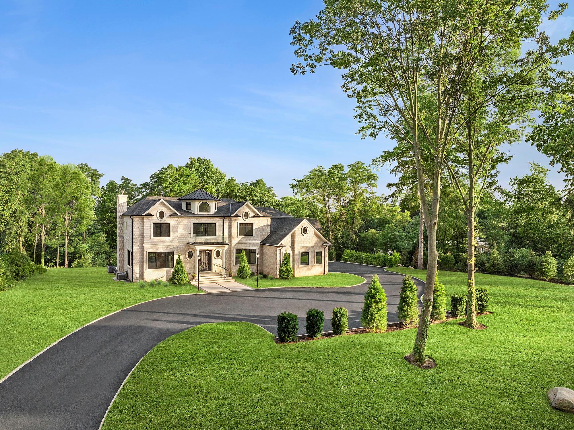 26 Saint Andrews Court