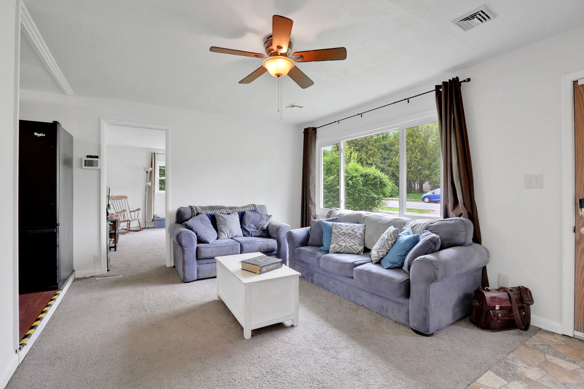 10 Van Wyck Drive, Poughkeepsie, New York image 3