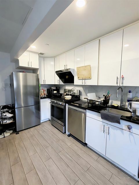 14427 Sanford Avenue 2P Flushing NY 11355