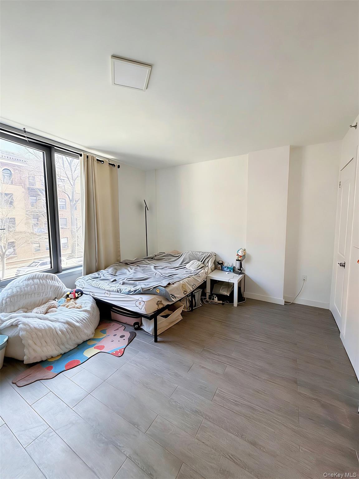 14427 Sanford Avenue 2P