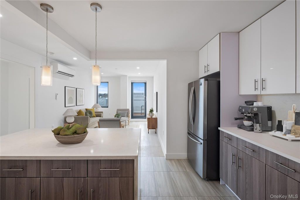 Photo of 6296 Woodhaven Boulevard #6N, Rego Park, NY 11374 (MLS # 981508)