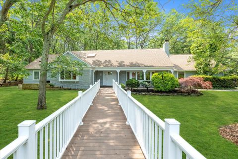 2 Westbourne Lane Melville NY 11747
