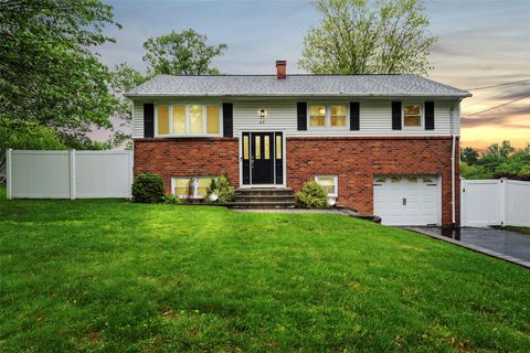 45 Maple Drive Stony Point NY 10980
