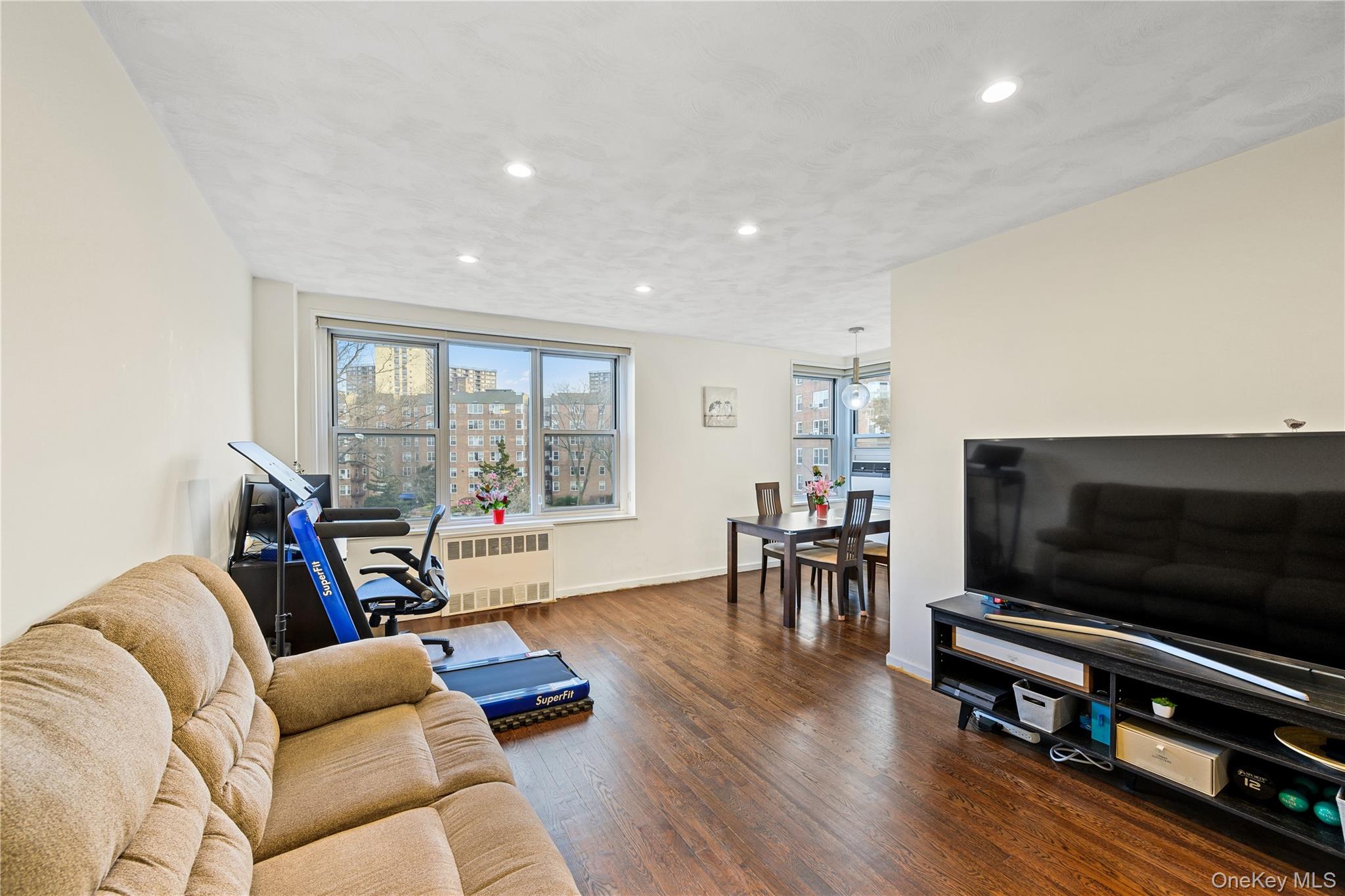 18-40 211th Street 4E