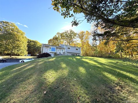 Homes For Sale - 128 Lookout Pass<br/> Dutchess County, Stormville, NY 12582