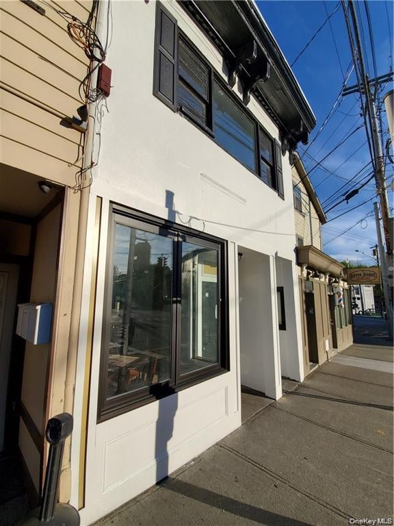 16 Main St, Warwick, NY 10990