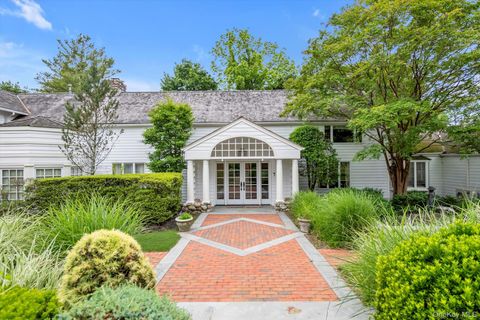 2 Aspen Place Great Neck NY 11021