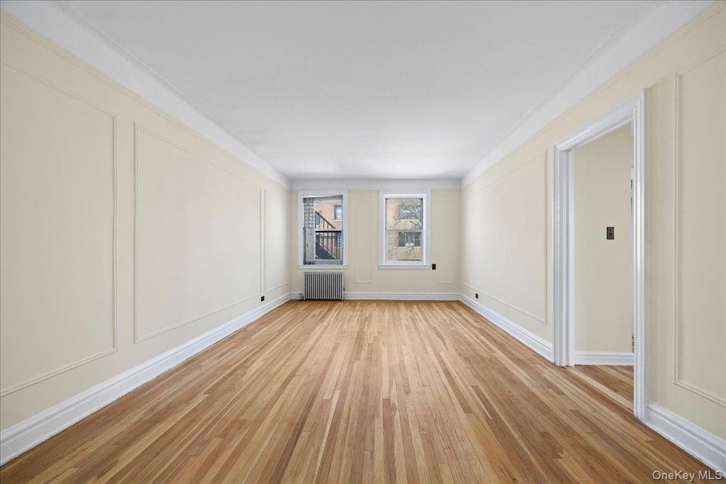 Photo of 19 William Street #3G, Mount Vernon, NY 10552 (MLS # 978628)