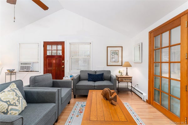 141 W NECK RD, SOUTHAMPTON, NY 11968 - Image 9eb45e64a3af30d94076a477a88a6ec2/3330476584