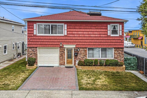 Homes For Sale - 161-33 92nd Street<br/> Howard Beach, NY 11414