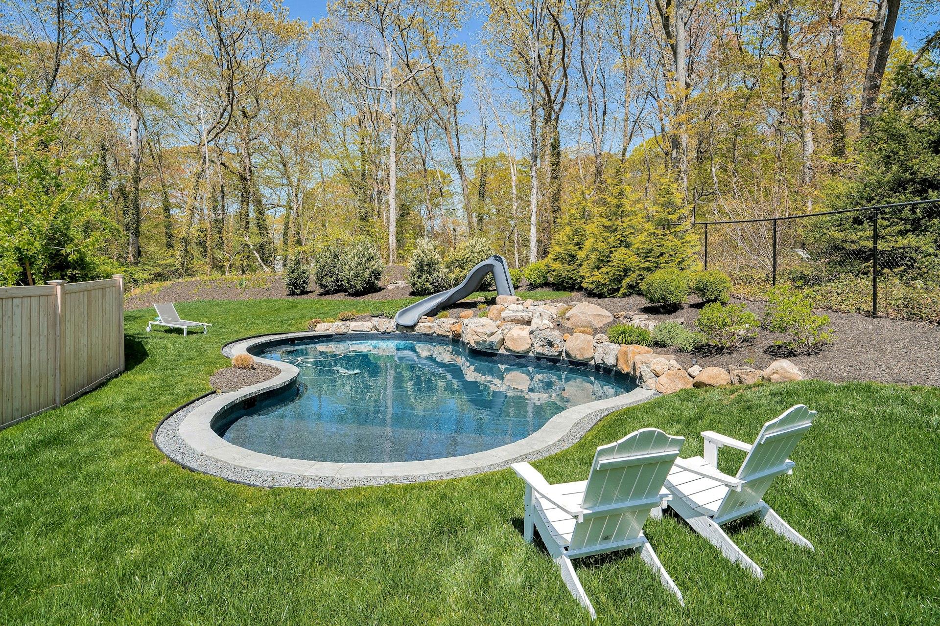 118 Village Hill Drive, Dix Hills, New York image 37