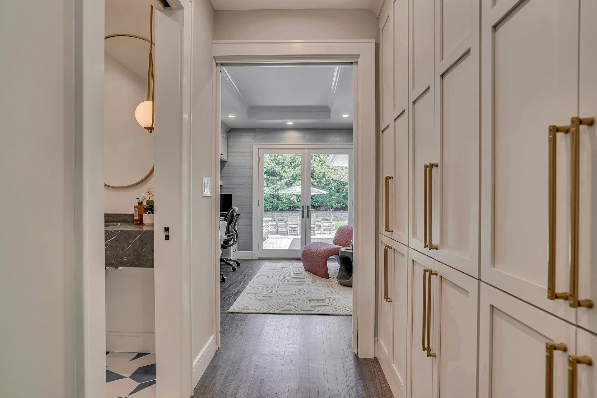 118 Village Hill Drive, Dix Hills, New York image 30