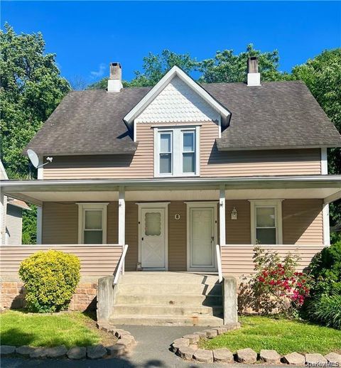 Multifamily For Sale - 8 Park Avenue<br/> Hillburn, NY 10931