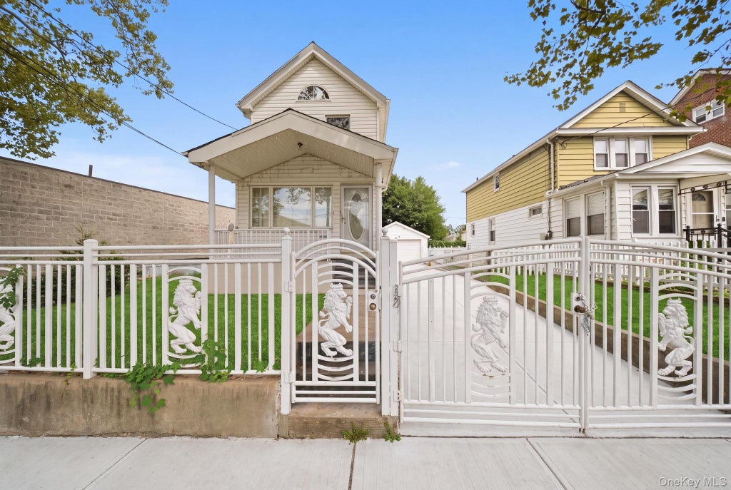 Photo of 21615 113th Avenue, Queens Village, NY 11429 (MLS # 1051202)