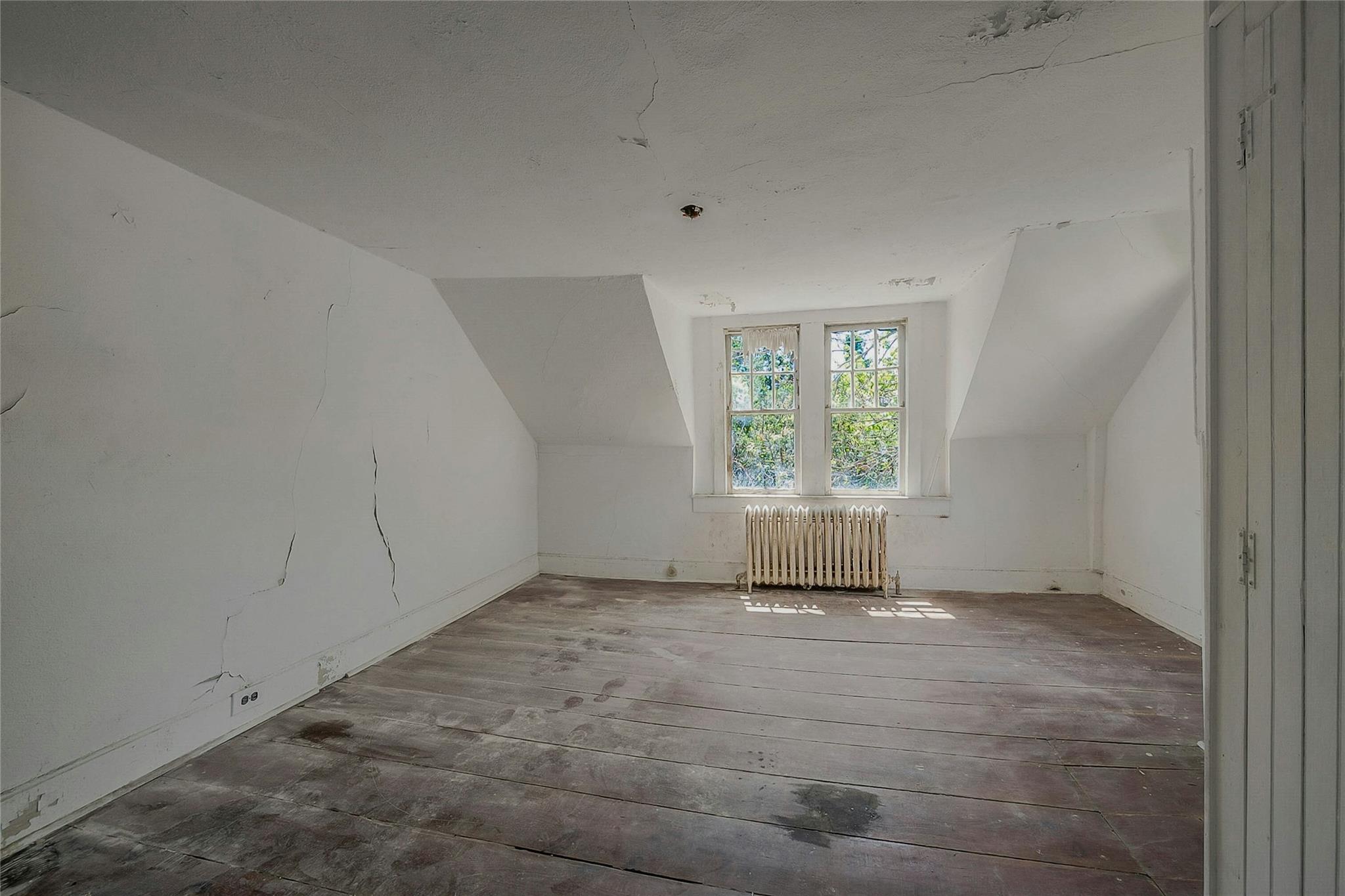 795 Deer Park Avenue, North Babylon, New York image 15