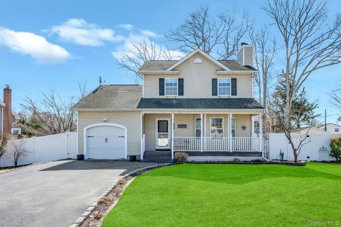 346 Victory Drive Lake Ronkonkoma NY 11779