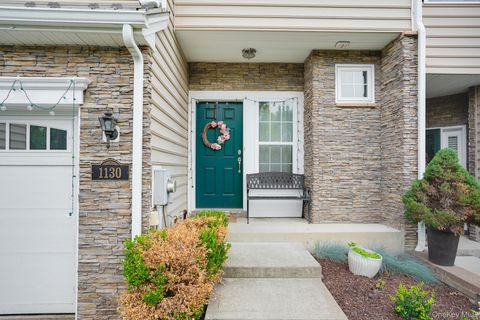 Condo For Sale - 1130 Cold Spring Road<br/> Fishkill, NY 12524