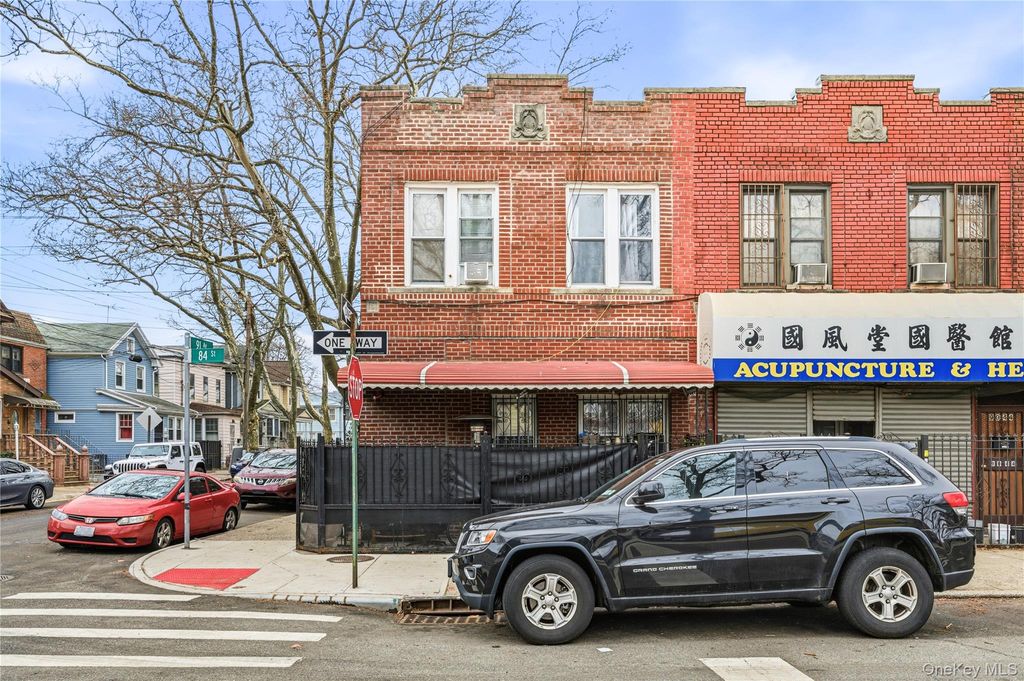 Photo of 82-15 91 Avenue, Woodhaven, NY 11421 (MLS # 951693)