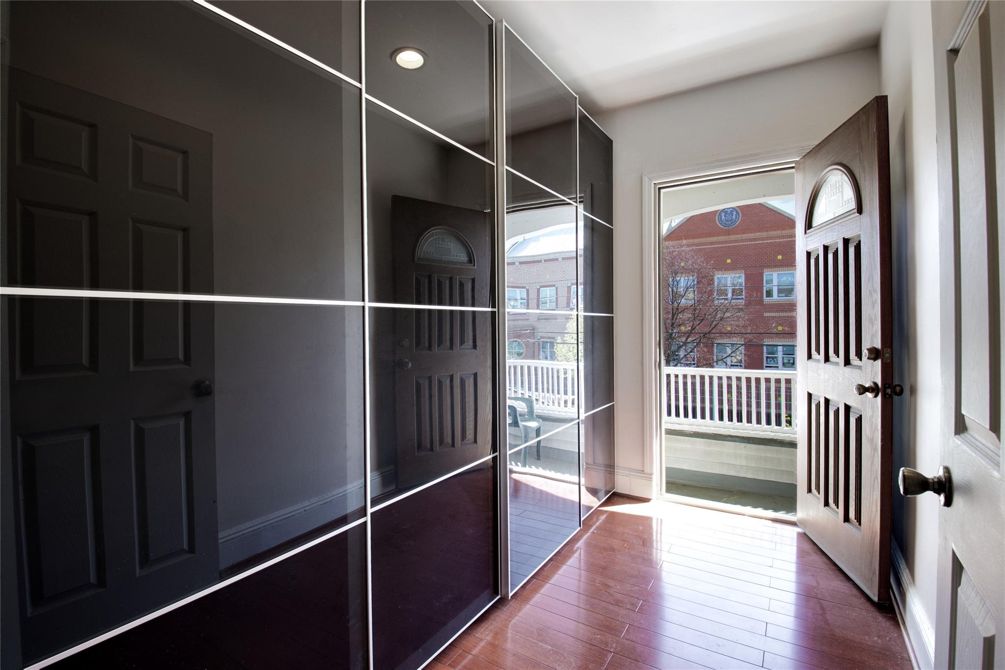 8746 117th Street, Richmond Hill, New York image 24