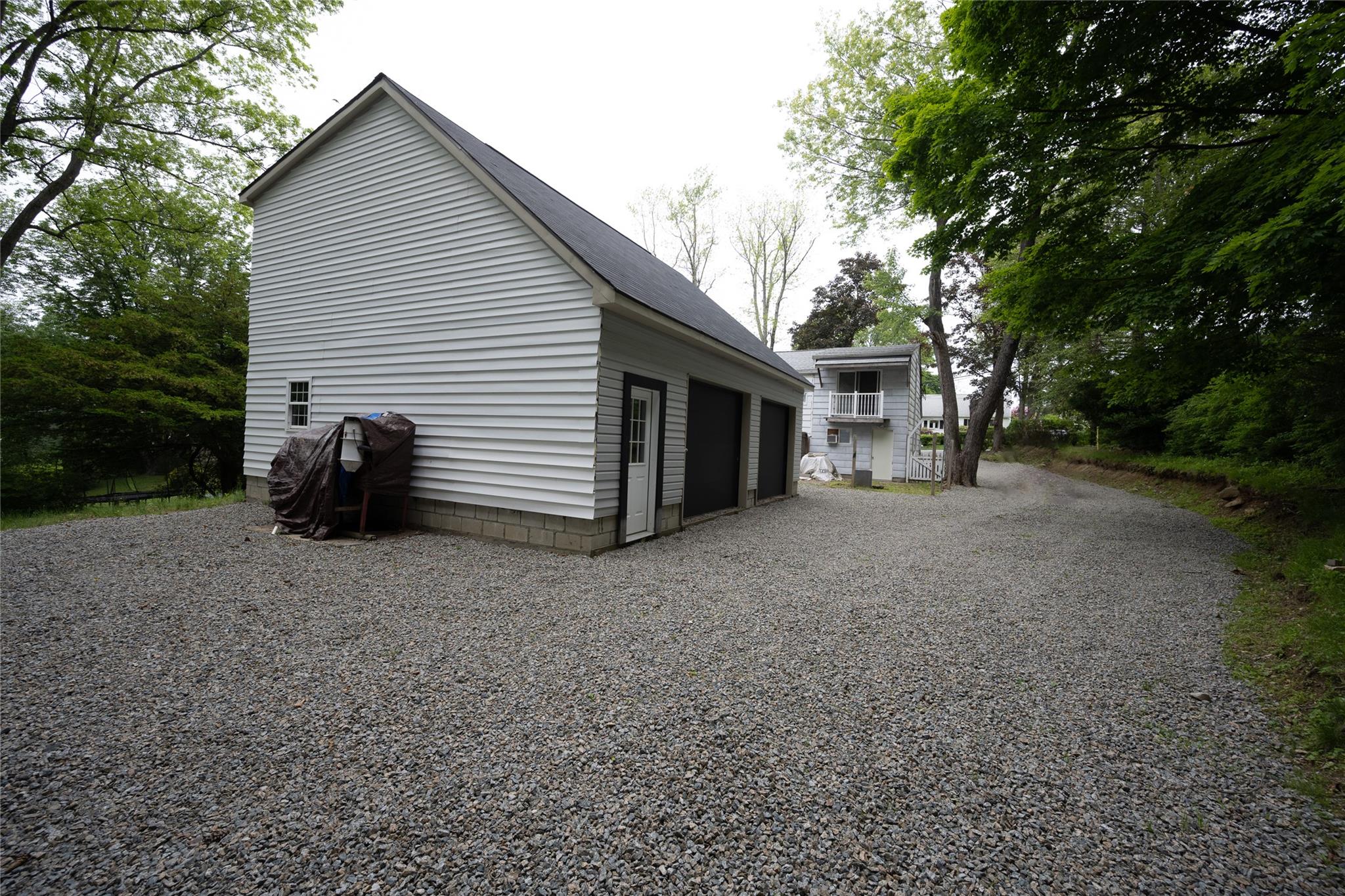 929 Fox Meadow Road, Yorktown Heights, New York image 2