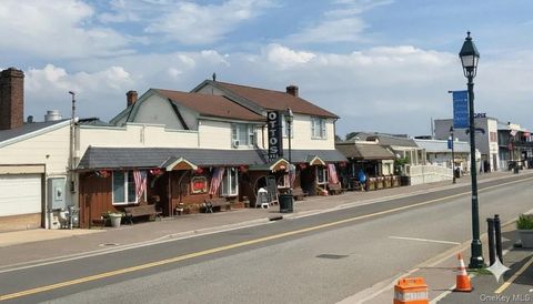 271 Woodcleft Avenue Freeport NY 11520