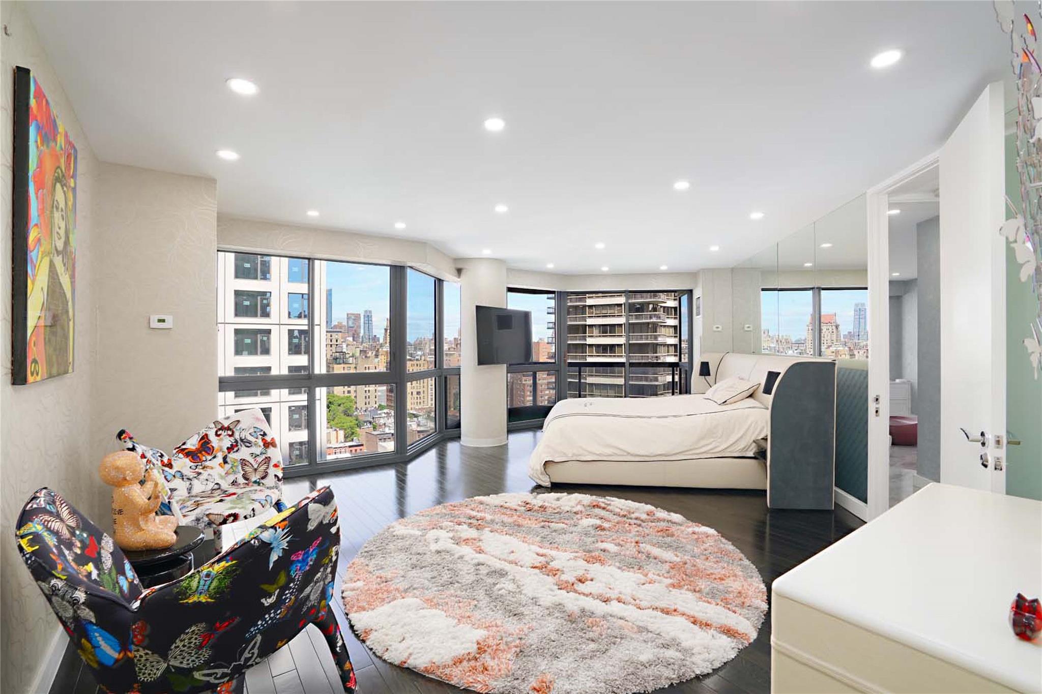 200 E 61st Street 19DE