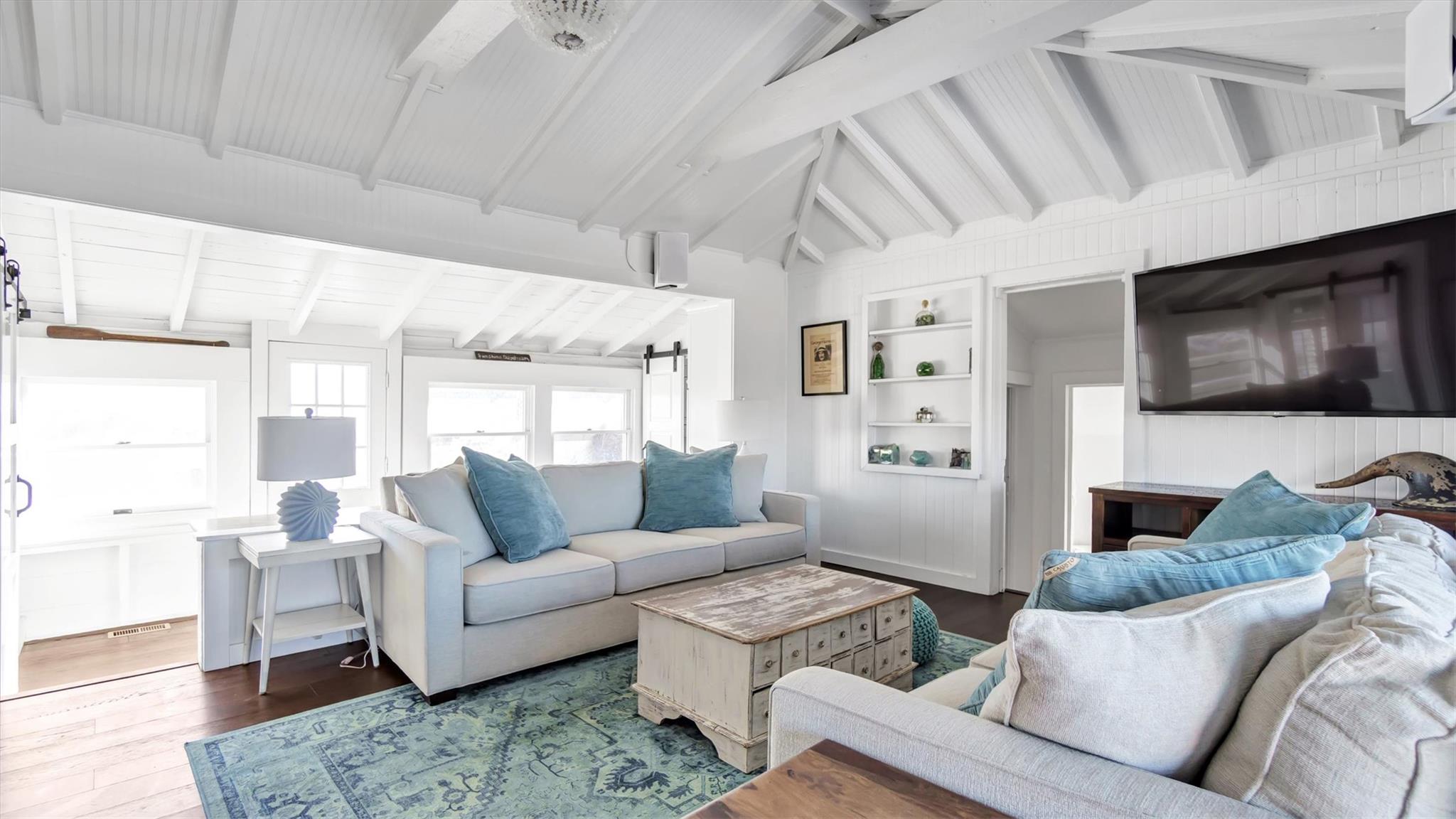 234 Dune Road, Quogue, New York image 10