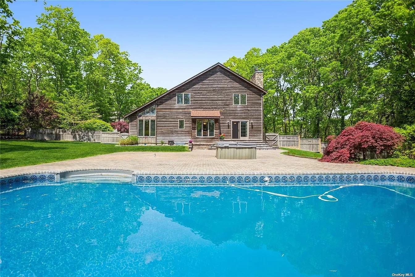 20 Nicole Court, Manorville, New York image 35