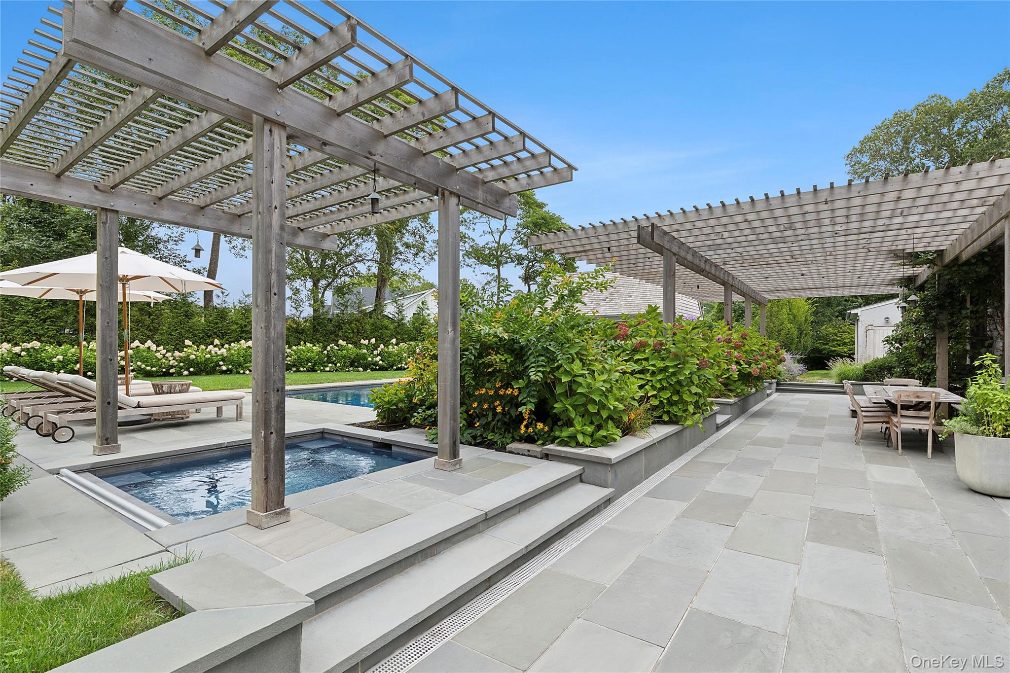 42 Hedge Row Lane