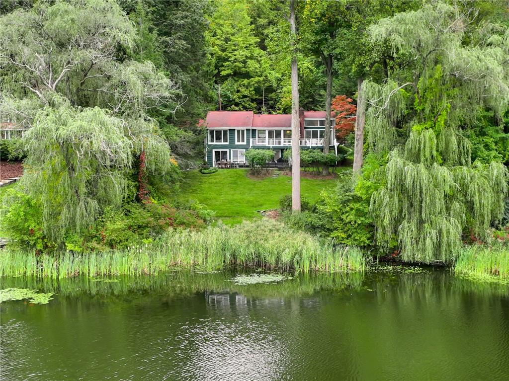 Rental Property at Bishop Park Road, Pound Ridge, New York - Bedrooms: 4 
Bathrooms: 3 
Rooms: 7  - $6,500 MO.