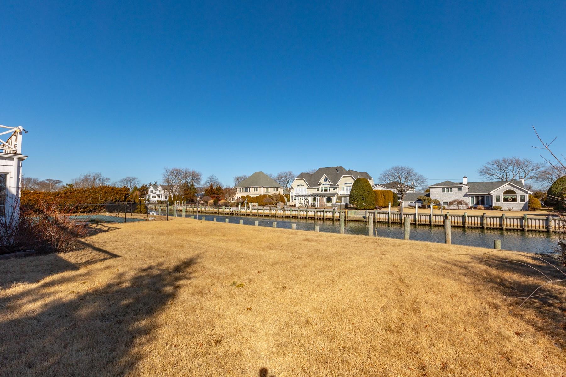 171 Wagstaff Lane, West Islip, New York image 27