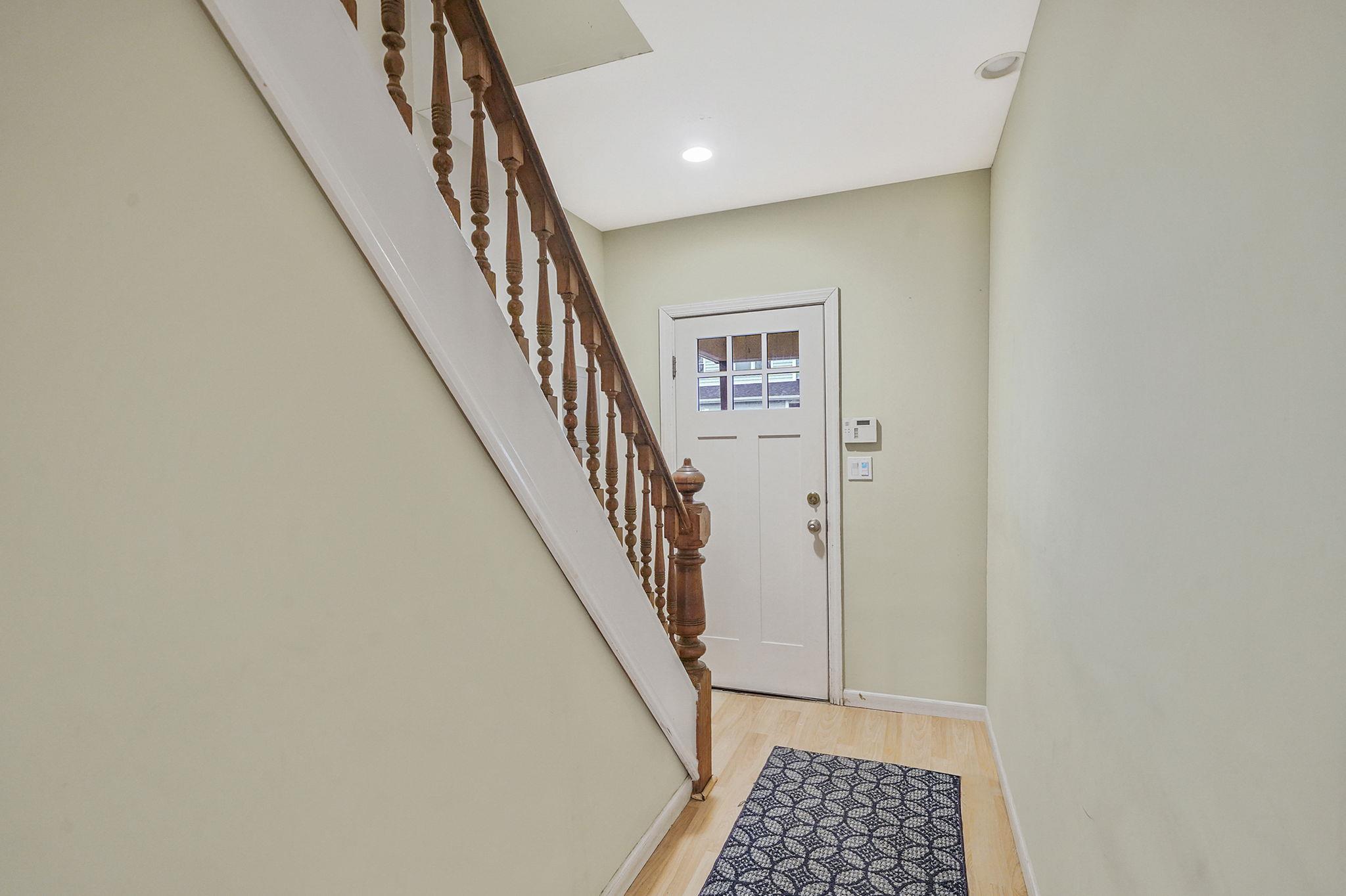 14 Fordham Street, Patchogue, New York image 11