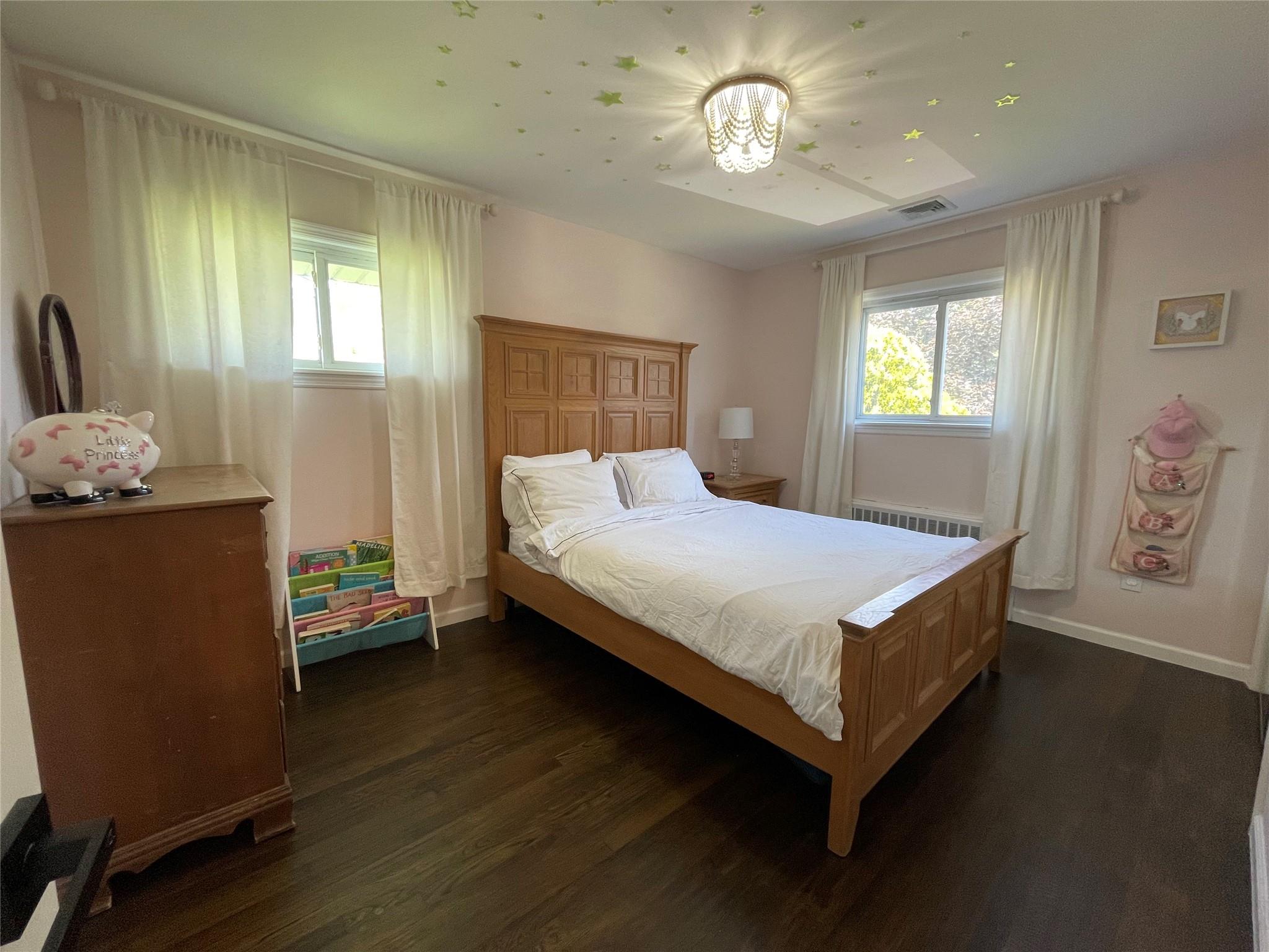 232 Vincent Drive Dr, East Meadow, New York image 14