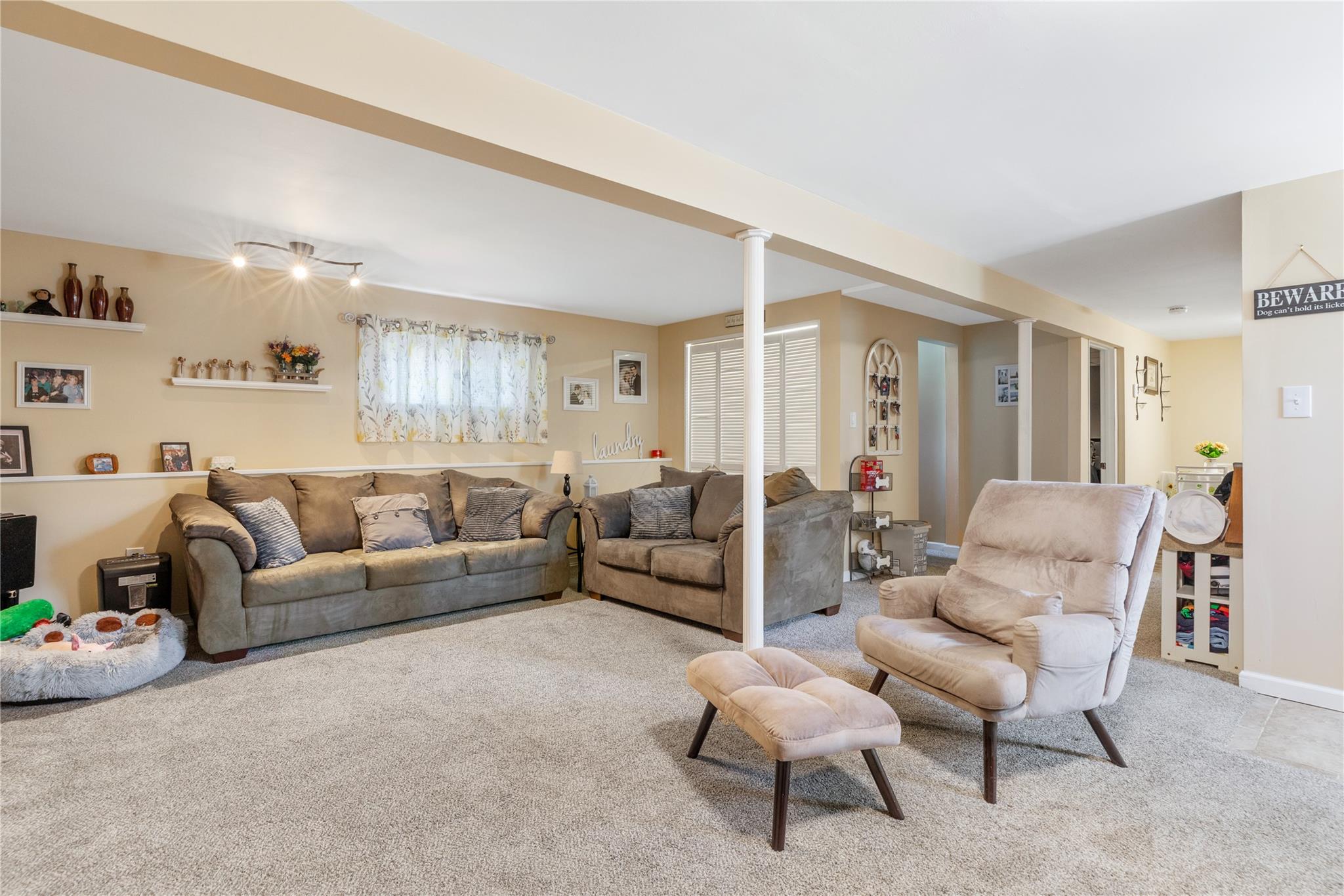 795 Bay Shore Avenue, West Islip, New York image 6