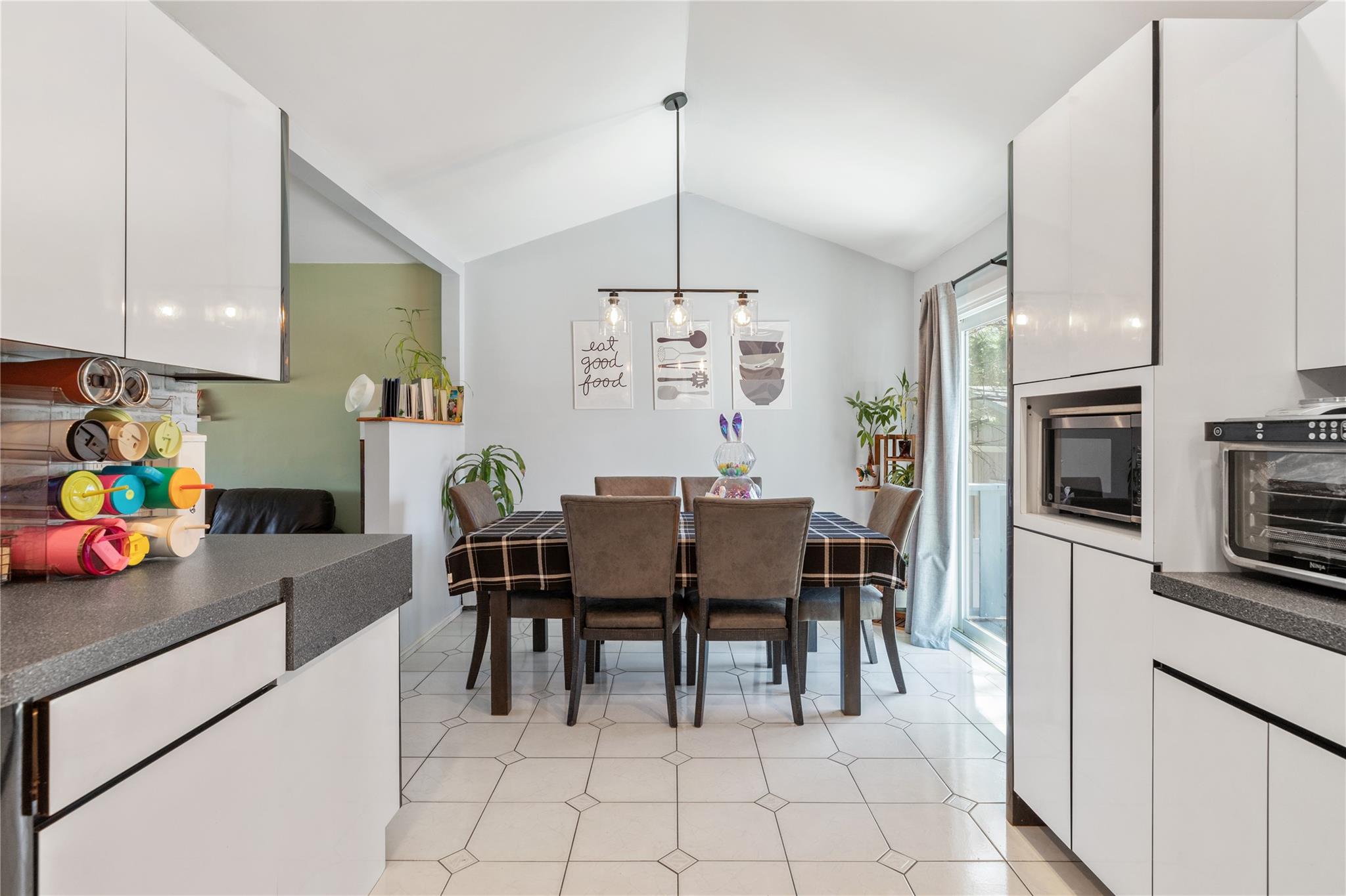 795 Bay Shore Avenue, West Islip, New York image 13
