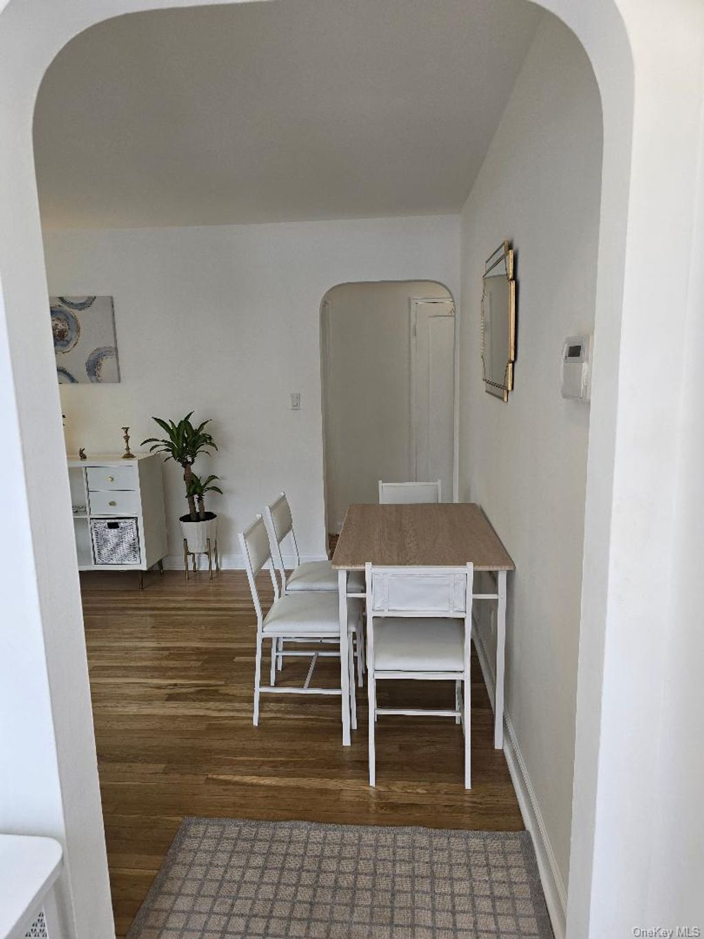 Photo of 7019 261st Street #122E6, Glen Oaks, NY 11004 (MLS # 960465)