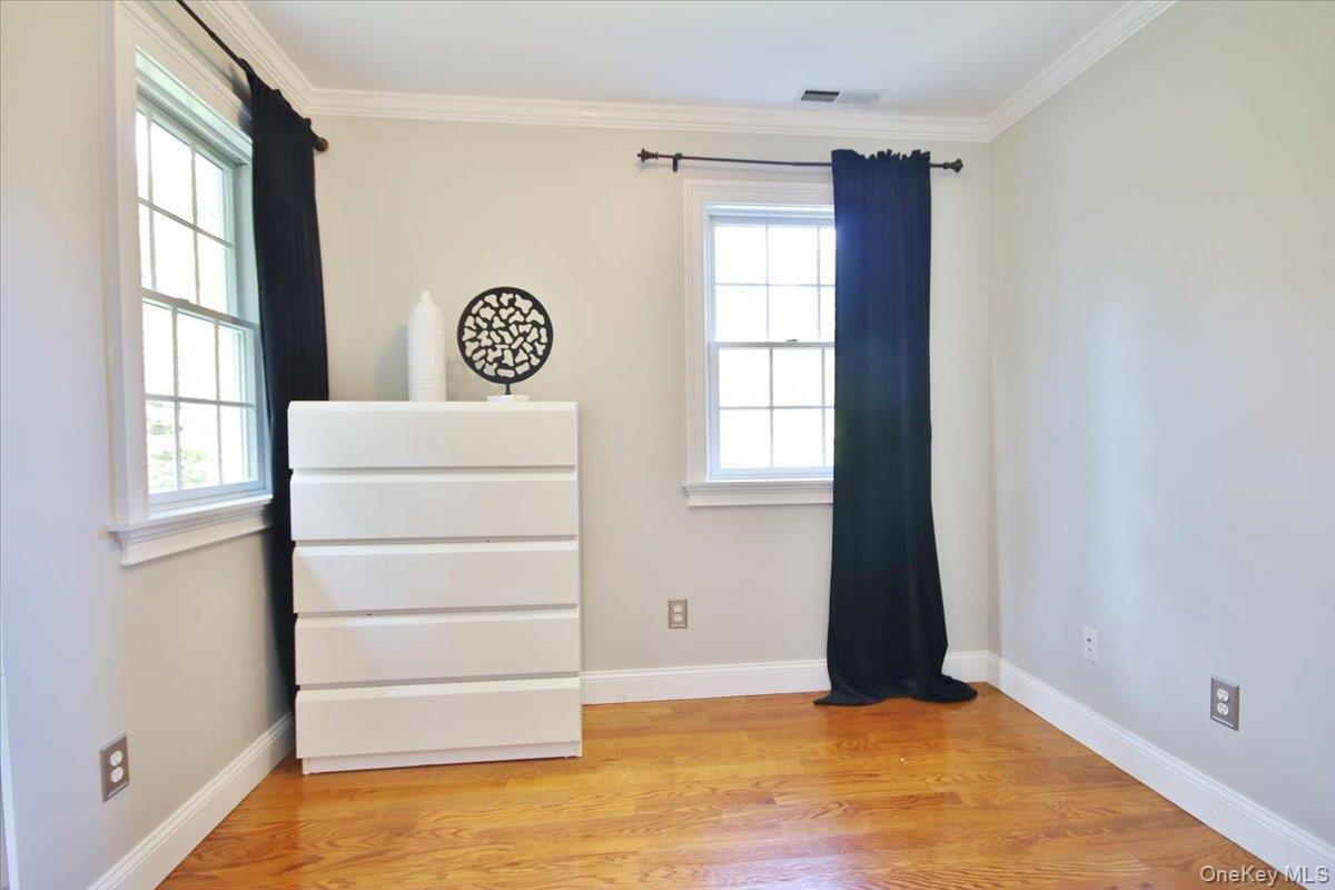 Stormville, New York 12582, United States, 4 Bedrooms Bedrooms, ,3 BathroomsBathrooms,Residential,Active,226398