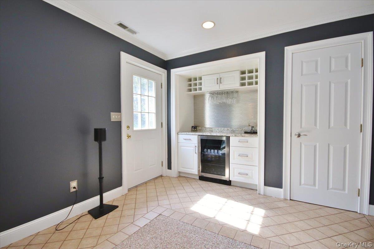 Stormville, New York 12582, United States, 4 Bedrooms Bedrooms, ,3 BathroomsBathrooms,Residential,Active,226398