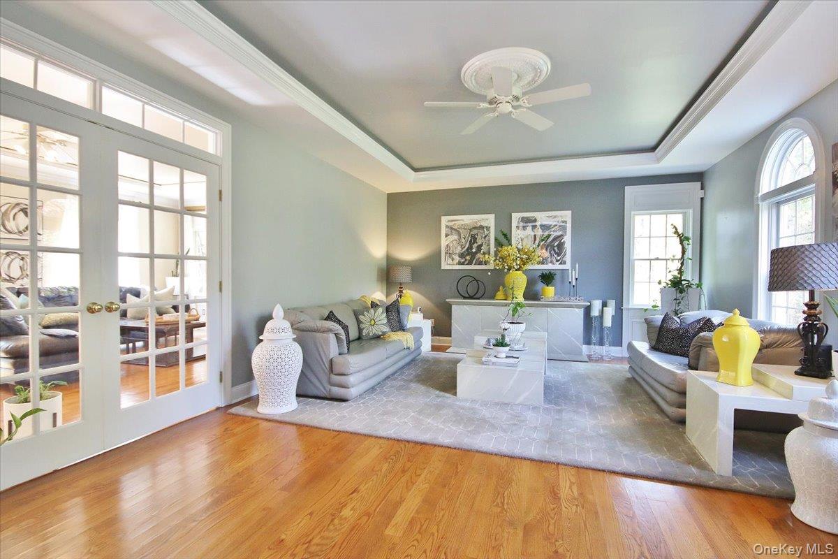 Stormville, New York 12582, United States, 4 Bedrooms Bedrooms, ,3 BathroomsBathrooms,Residential,Active,226398