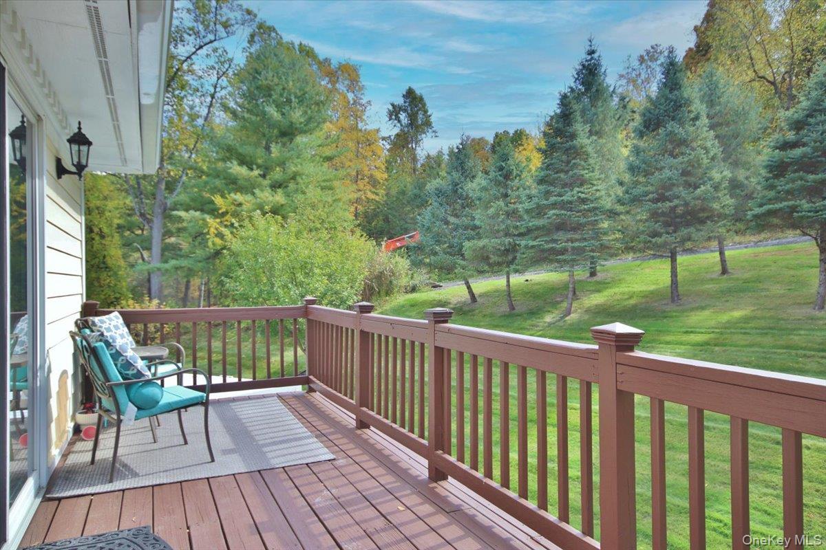 Stormville, New York 12582, United States, 4 Bedrooms Bedrooms, ,3 BathroomsBathrooms,Residential,Active,226398