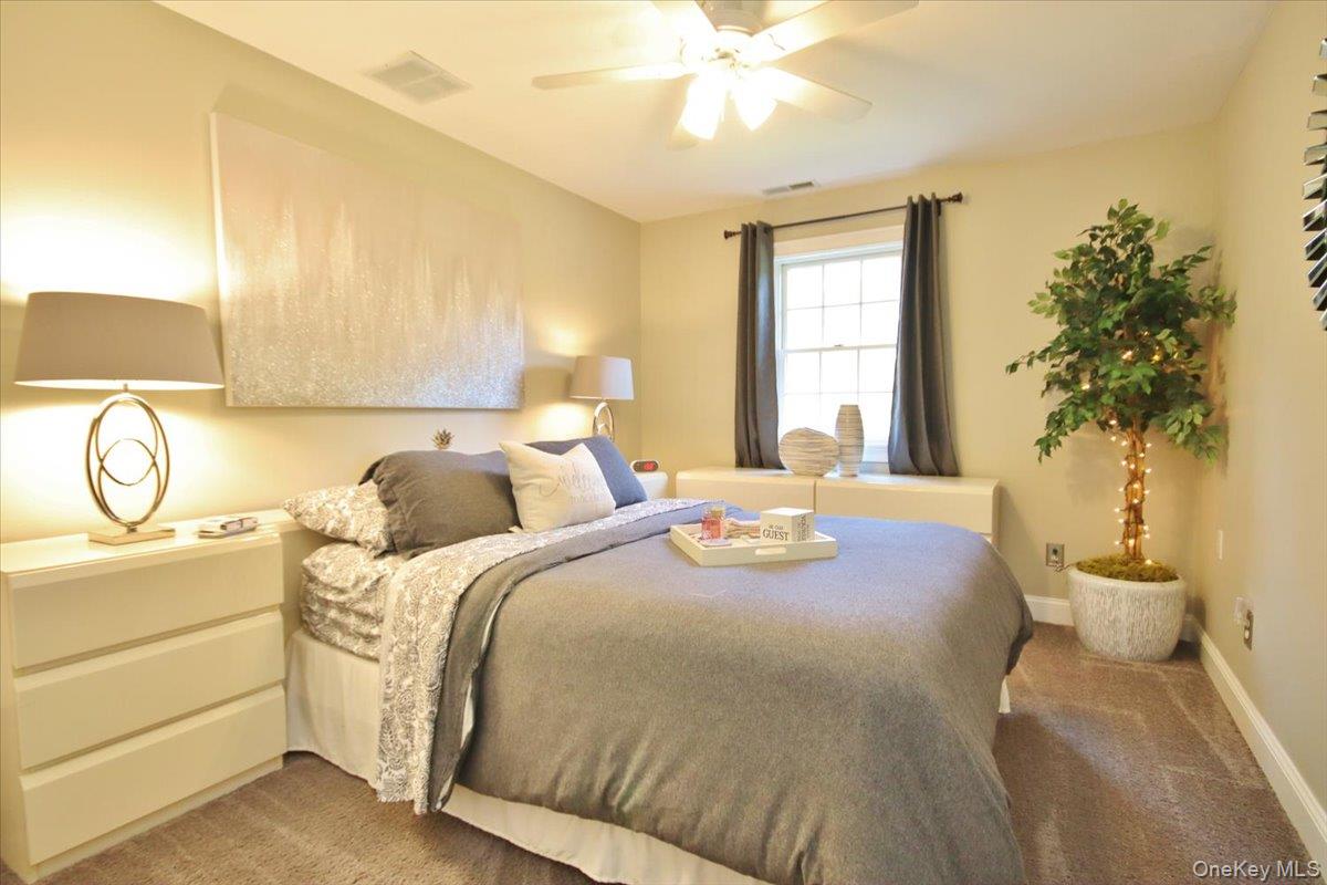 Stormville, New York 12582, United States, 4 Bedrooms Bedrooms, ,3 BathroomsBathrooms,Residential,Active,226398