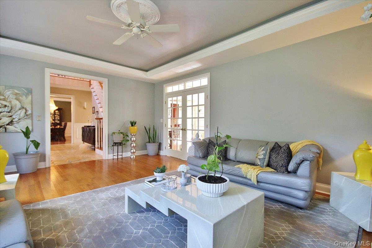 Stormville, New York 12582, United States, 4 Bedrooms Bedrooms, ,3 BathroomsBathrooms,Residential,Active,226398