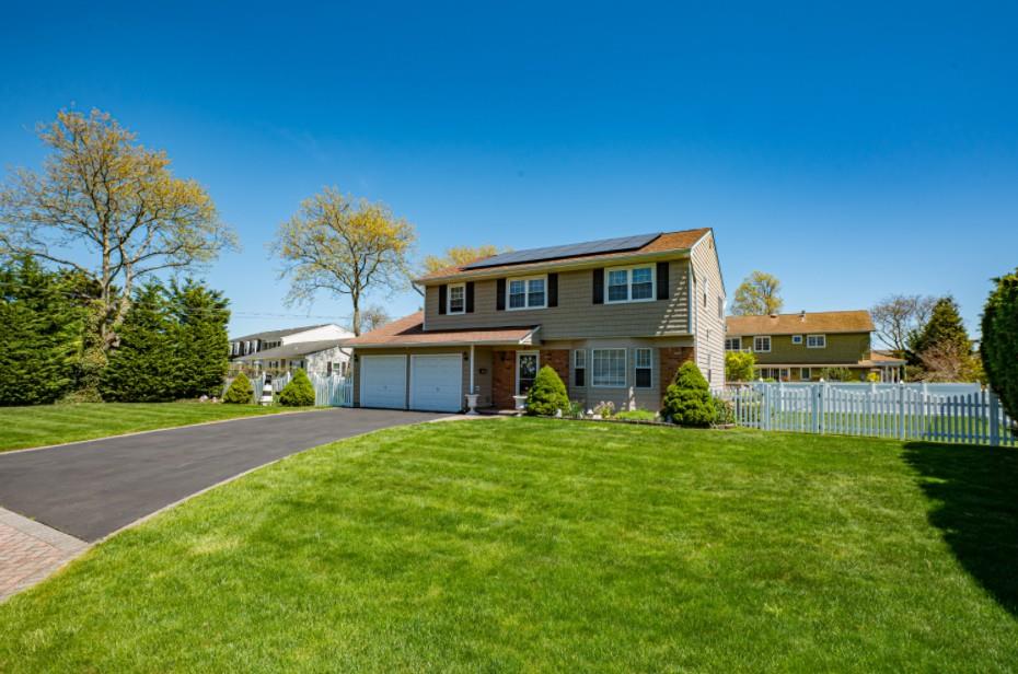 20 Bayview Road, Amityville, New York image 24