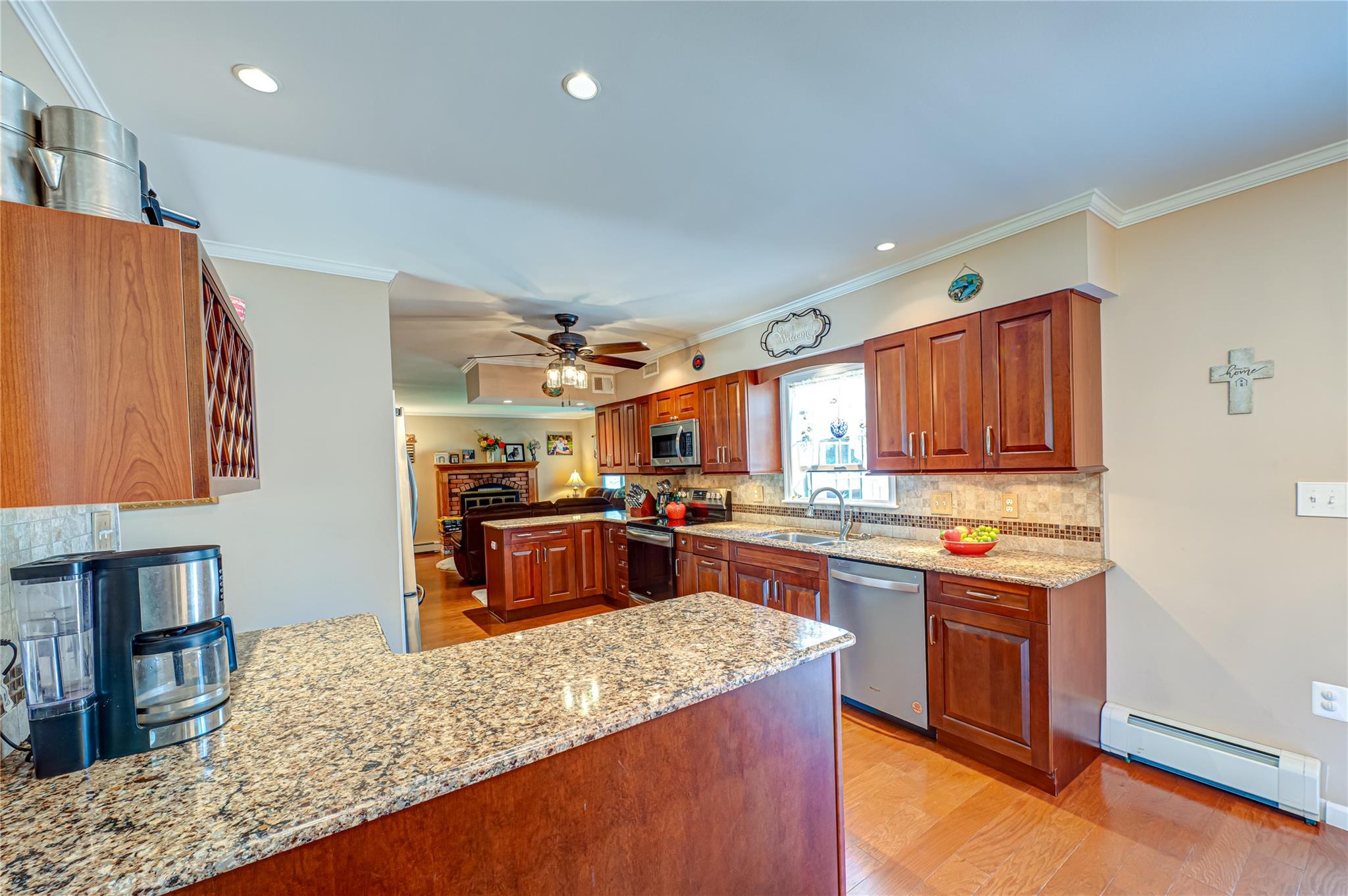 20 Bayview Road, Amityville, New York image 6