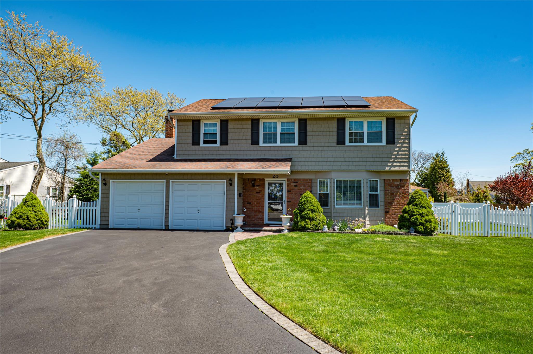 20 Bayview Road, Amityville, New York image 1
