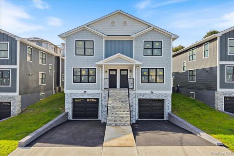 97 Thurton Place Yonkers NY 10704