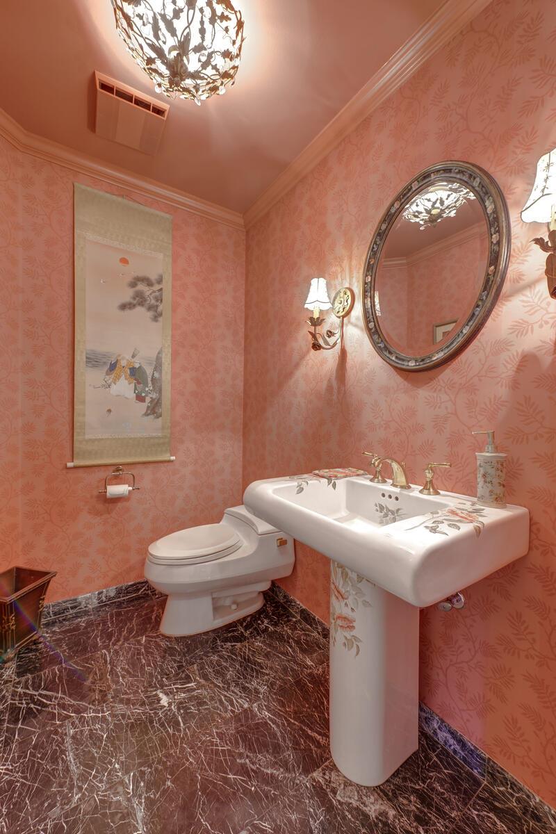 94 Schoolhouse Lane, Roslyn Heights, New York image 12